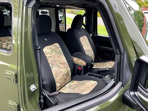 Used 2021 Jeep Wrangler Unlimited Rubicon image 7