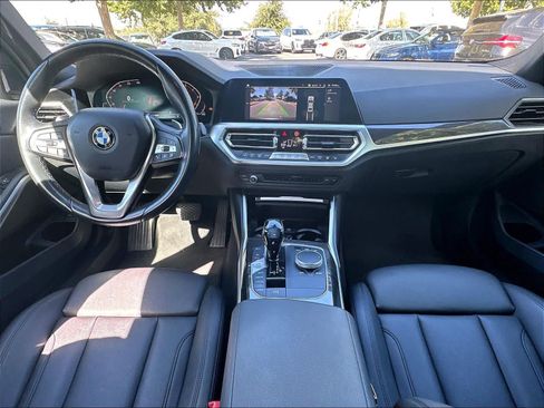Used 2020 BMW 330i Sedan w/ Driving Assistance Package RWD image 10