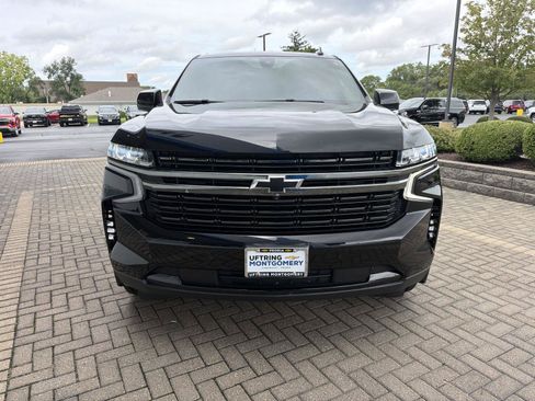 Used 2022 Chevrolet Suburban RST w/ Luxury Package AWD/4WD image 8