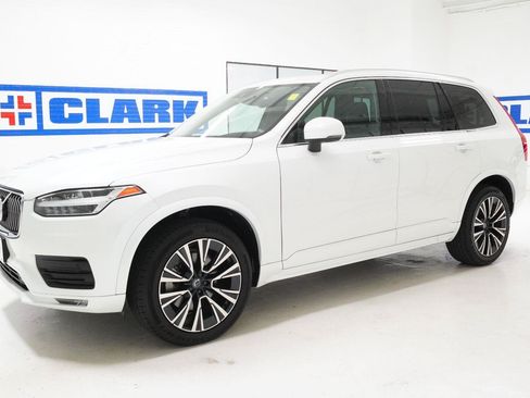 Used 2022 Volvo XC90 T6 Momentum w/ Advanced Package AWD/4WD image 36
