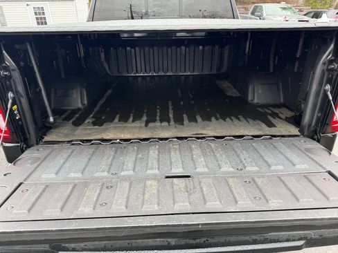 Used 2021 GMC Sierra 1500 SLT w/ SLT Premium Package image 20