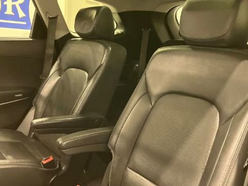 Used 2013 Hyundai Santa Fe Limited w/ Technology Pkg image 43