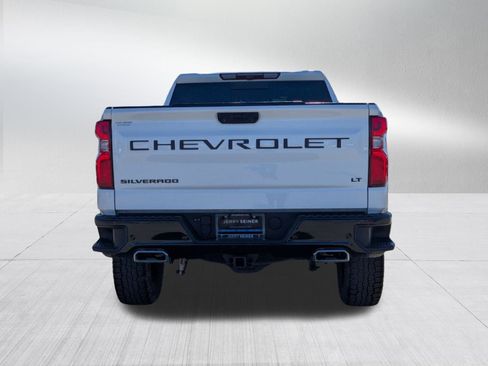 Used 2023 Chevrolet Silverado 1500 LT Trail Boss w/ LT Trail Boss Premium Package image 4