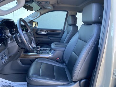 Used 2022 Chevrolet Silverado 1500 LT Trail Boss w/ LT Trail Boss Premium Package image 17