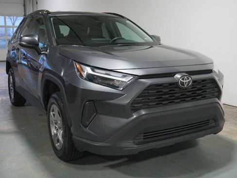 Used 2024 Toyota RAV4 XLE image 5