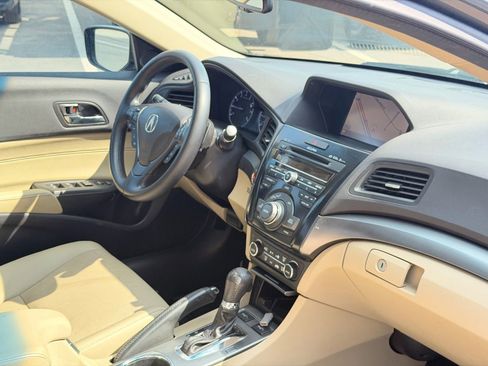 Used 2013 Acura ILX w/ Technology Package image 18