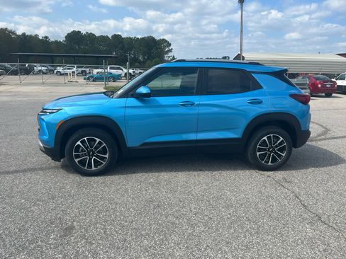 New 2026 Chevrolet TrailBlazer LT image 2
