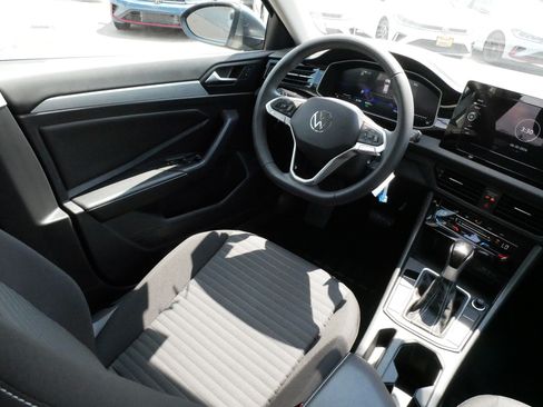 Used 2026 Volkswagen Jetta S FWD image 9