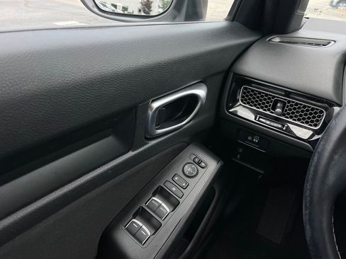 Used 2023 Honda Civic Sport image 22