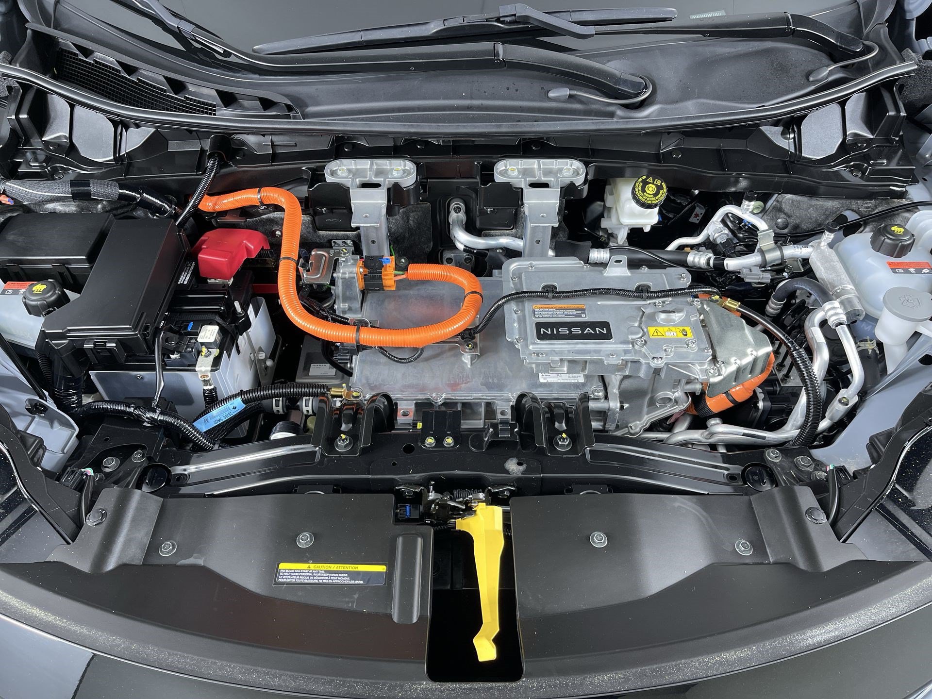 Certified 2024 Nissan Ariya AWD image 27