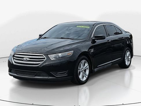 Used 2015 Ford Taurus SEL w/ Equipment Group 201A image 9