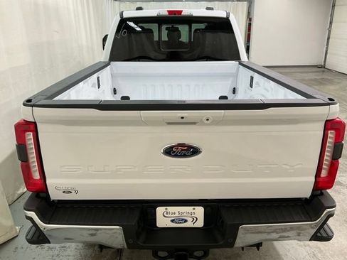 New 2026 Ford F250 XLT w/ XLT Premium Package AWD/4WD image 4