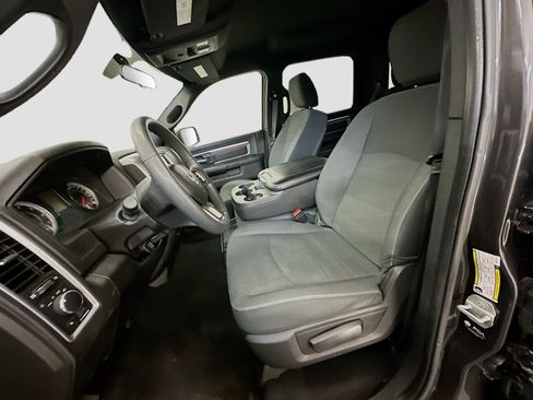 Used 2024 RAM 1500 Classic Warlock image 13