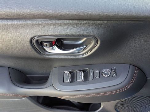 Certified 2026 Honda HR-V Sport image 5