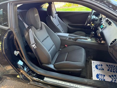 Used 2011 Chevrolet Camaro SS RWD image 52