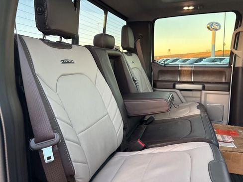 Used 2018 Ford F450 Limited image 18