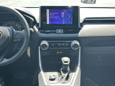 Certified 2025 Toyota RAV4 LE AWD/4WD image 30