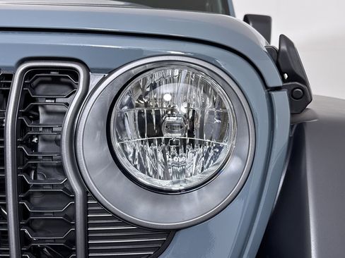 New 2026 Jeep Wrangler Sport S image 22