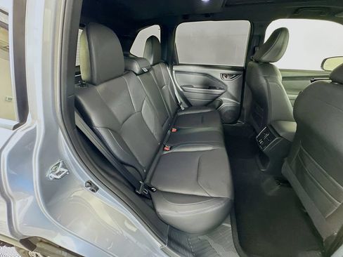 Used 2025 Subaru Forester Limited w/ Popular Package #1 AWD/4WD image 28