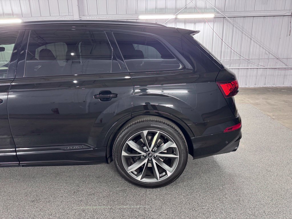 Used 2024 Audi SQ7 Premium Plus AWD/4WD image 16