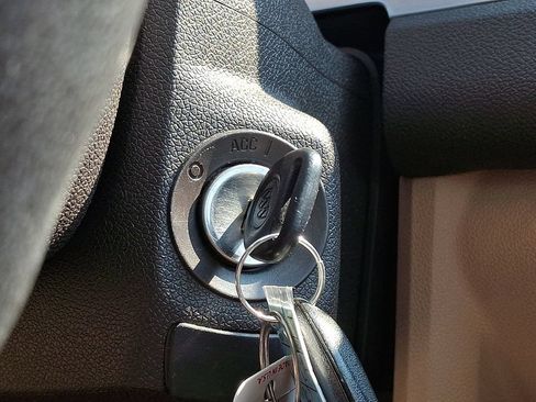 Used 2012 Buick Enclave Leather FWD image 24