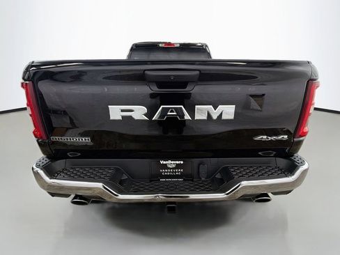 Used 2025 RAM 1500 Big Horn AWD/4WD image 8