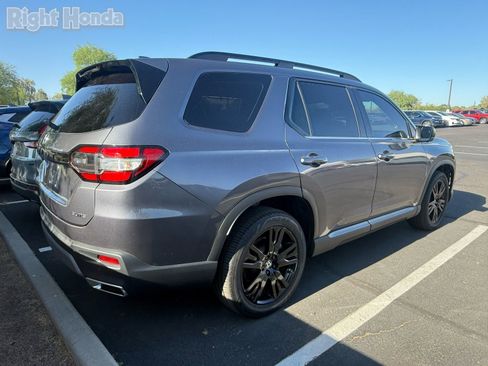 Certified 2024 Honda Pilot Elite image 4