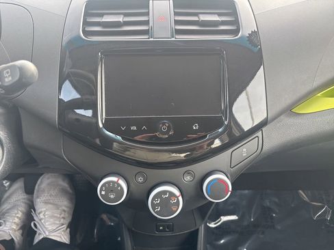 Used 2013 Chevrolet Spark LT image 22