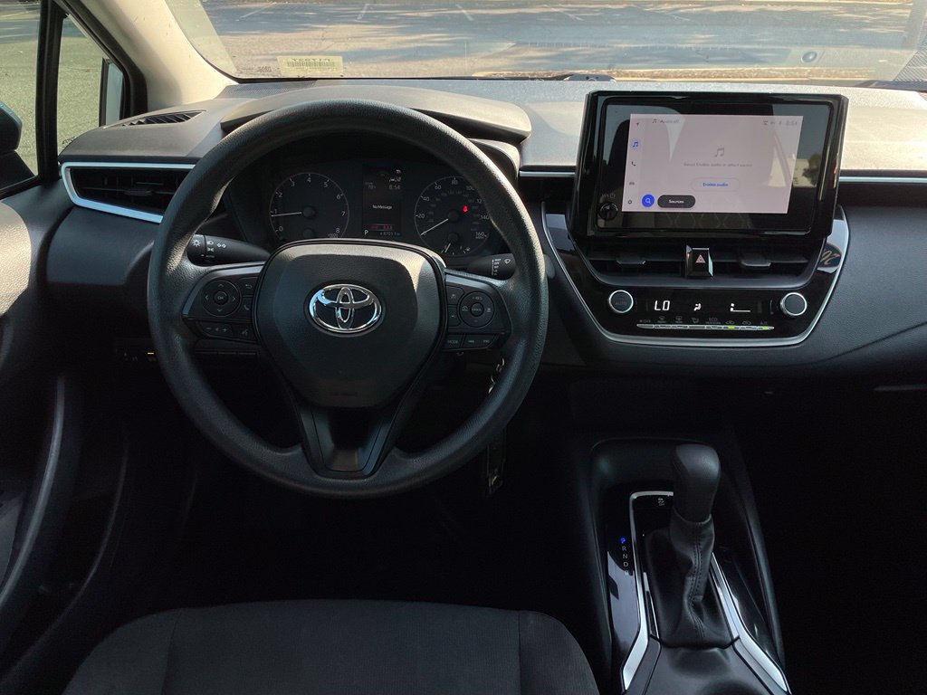 Used 2024 Toyota Corolla LE FWD image 11