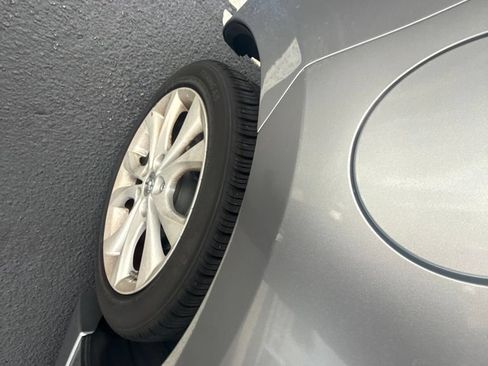 Used 2010 MAZDA MAZDA3 s Sport FWD image 8