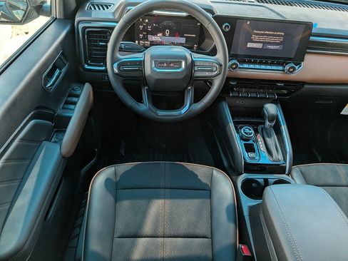 New 2026 GMC Canyon AT4 AWD/4WD image 13