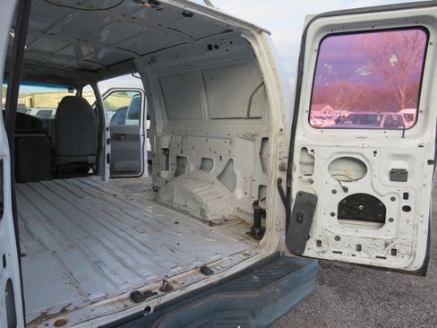 Used 2012 Ford E-250 and Econoline 250 w/ Commercial Cargo Van Pkg image 20