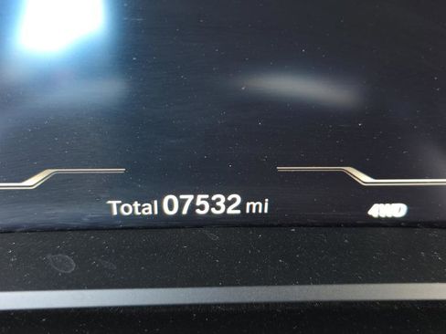 Used 2024 BMW M8 Competition image 20