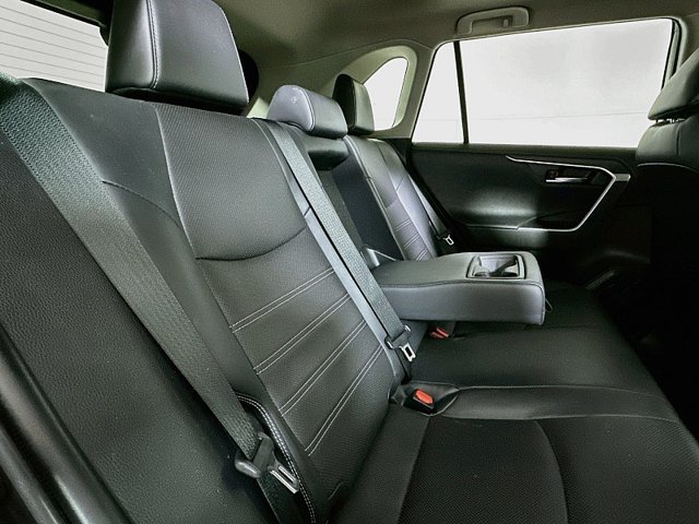 Used 2020 Toyota RAV4 Limited AWD/4WD image 31