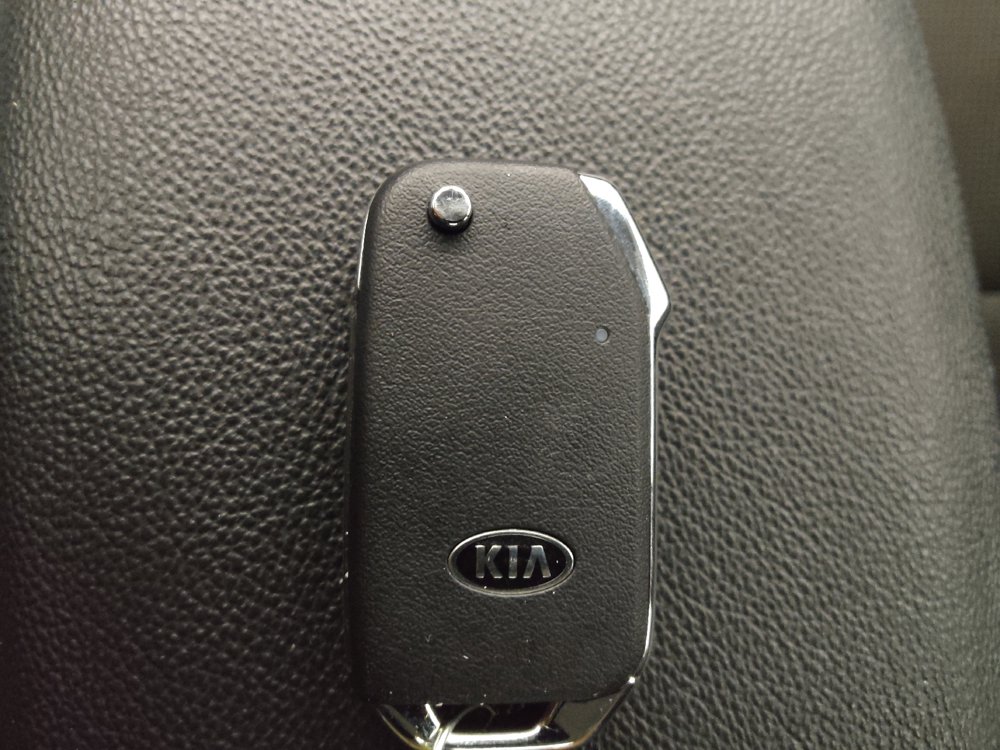 Used 2019 Kia Forte LXS FWD image 32