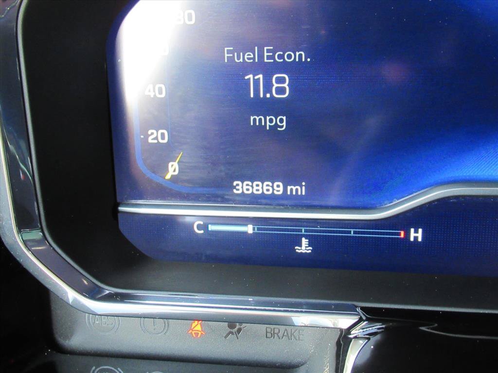Used 2024 Chevrolet Silverado 2500 High Country w/ Technology Package AWD/4WD image 34