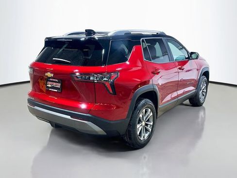 New 2026 Chevrolet Equinox LT w/ Safety and Technology Package FWD image 7