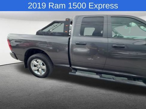 Used 2019 RAM 1500 Express w/ Express Value Package AWD/4WD image 10
