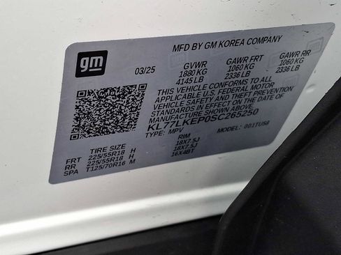 Used 2025 Chevrolet Trax ACTIV w/ Sunroof Package FWD image 25
