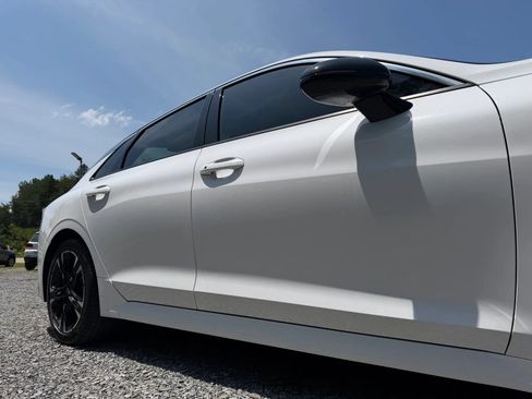 Used 2021 Kia K5 GT-Line AWD/4WD image 9