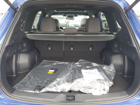 Used 2026 Subaru Forester Premium AWD/4WD image 6