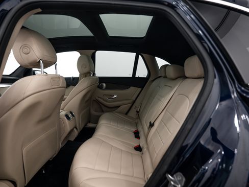 Used 2018 Mercedes-Benz GLC 300 4MATIC image 21