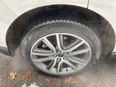 Used 2022 Ford Edge Titanium w/ Cargo Accessory Package image 13