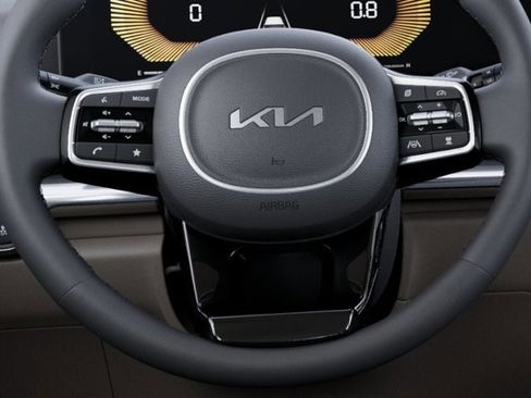New 2026 Kia Carnival FWD image 22
