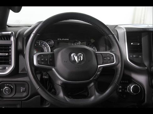 Used 2024 RAM 1500 Big Horn AWD/4WD image 7