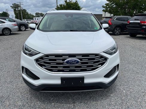 Used 2019 Ford Edge SEL w/ Equipment Group 201A AWD/4WD image 3