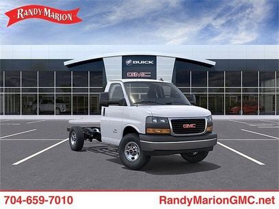 New 2025 GMC Savana 3500 w/ Power Convenience Package