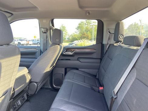 Used 2023 Chevrolet Silverado 1500 LT Trail Boss w/ Protection Package AWD/4WD image 17