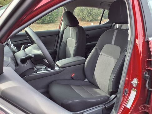 New 2025 Nissan Sentra SV w/ All-Weather Package image 5