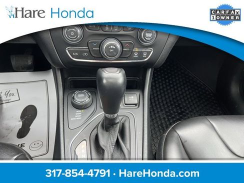 Used 2022 Jeep Cherokee Latitude w/ Sun & Sound Group image 23